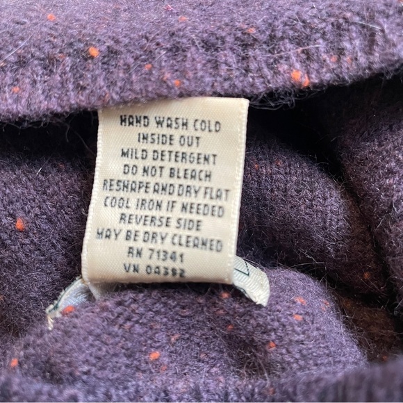 L.L.Bean Merino Wool Angora Turtleneck Sweater Purple Flecked Knit Size M - Picture 7 of 7